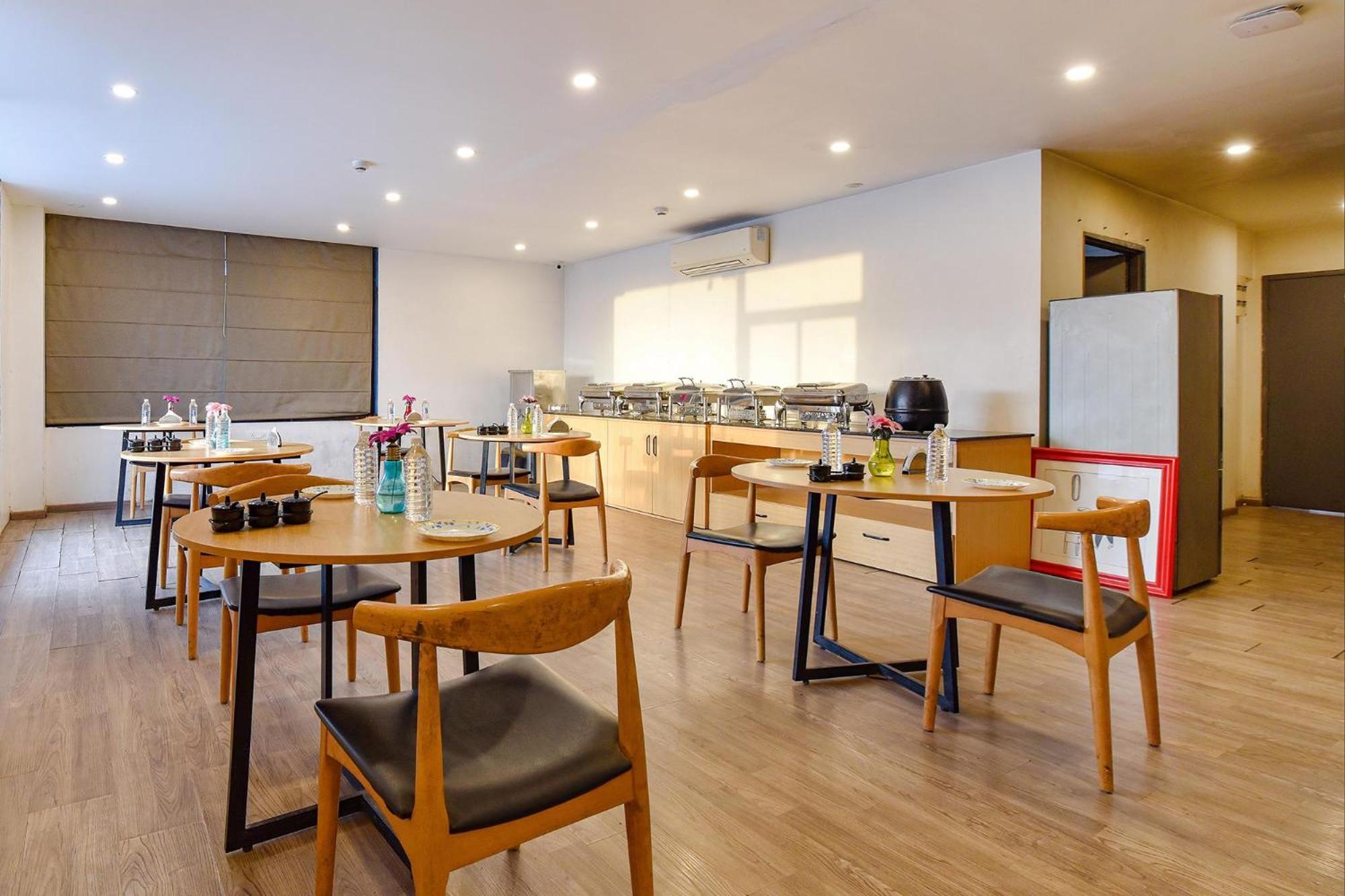 אחמדאבאד Fabhotel Ny Townhouse מראה חיצוני תמונה